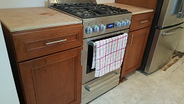Kitchen Cabinets Get New Pulls